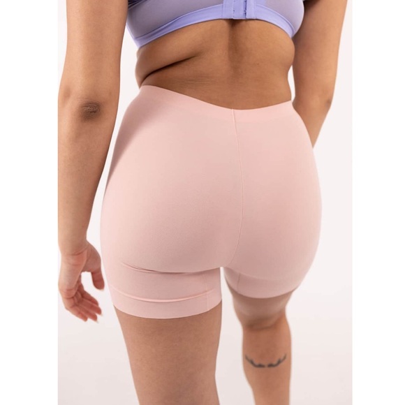 *SOLD* UNDERSTANCE | 5X Soft Contour High-Rise Bike Shorts | Small - Picture 8 of 10